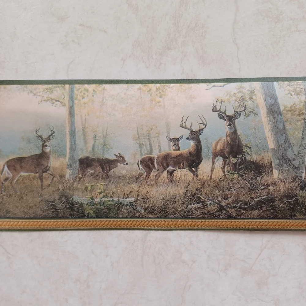 Wallpaper Border Buck in Woods Green Trim